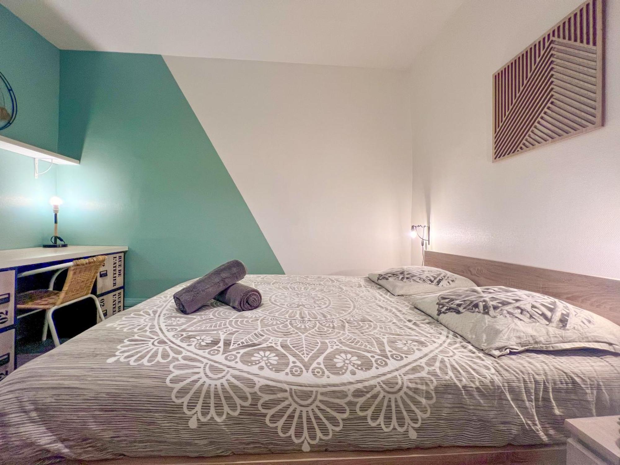 Le Montaigne - Wifi Fibre- Coeur Du Centre Ville-Property Rental Nm เปรีเกอ ภายนอก รูปภาพ